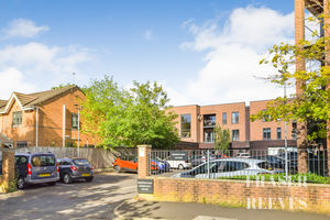 Heald Farm Court